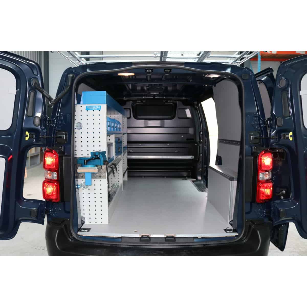 MOBILIER DE RANGEMENT ACIER / ALUMINIUM Kit KF74 pour véhicule volume moyen long – Image 2